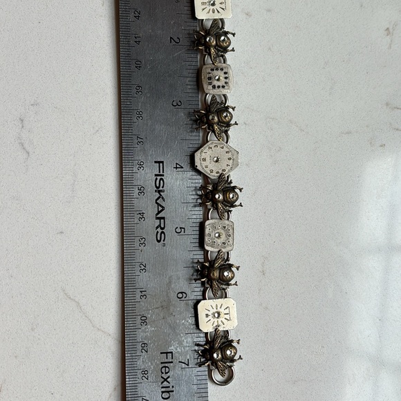 Lorraine Frances Be On Time Bracelet - Picture 6 of 11